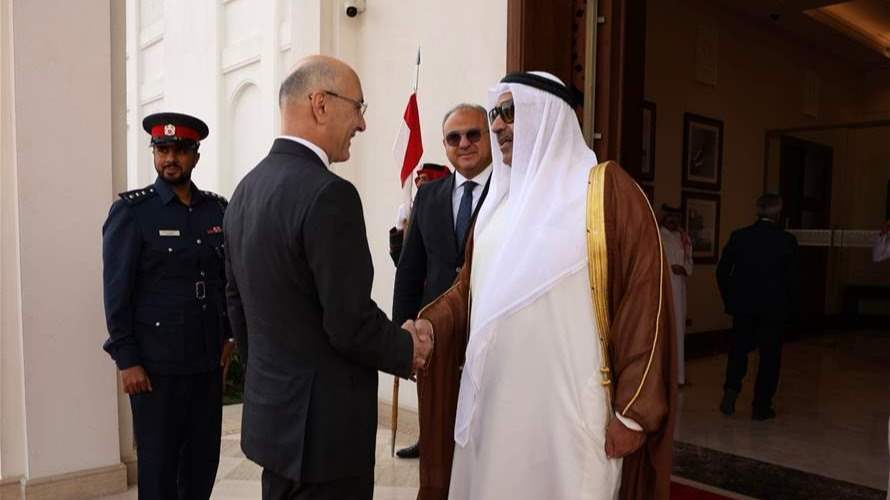 وزير الداخلية في البحرين...