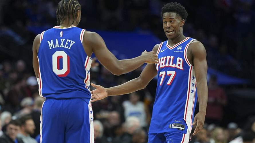 دوري "أن بي ايه": ثاندر وسبيرز يتابعان عروضهما المثالية