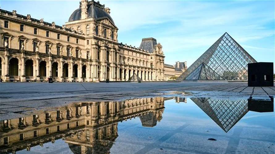 Louvre heist work of petty criminals, not organized crime, prosecutor says