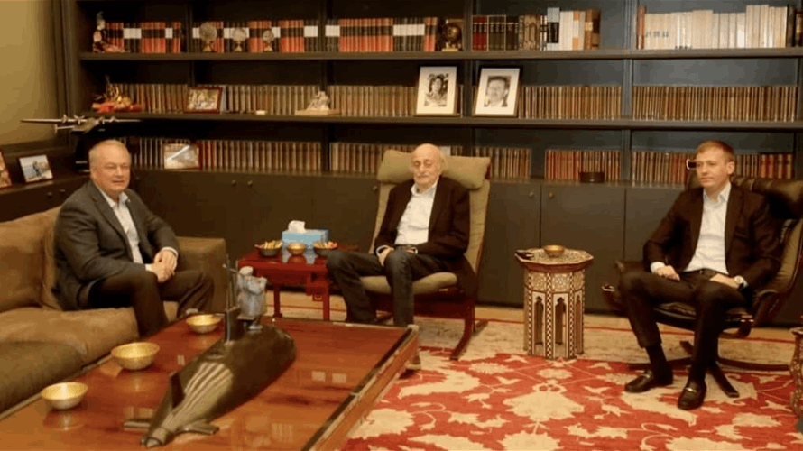 جنبلاط بحث مع السفير الروسي في القضايا السياسية اللبنانية والإقليمية