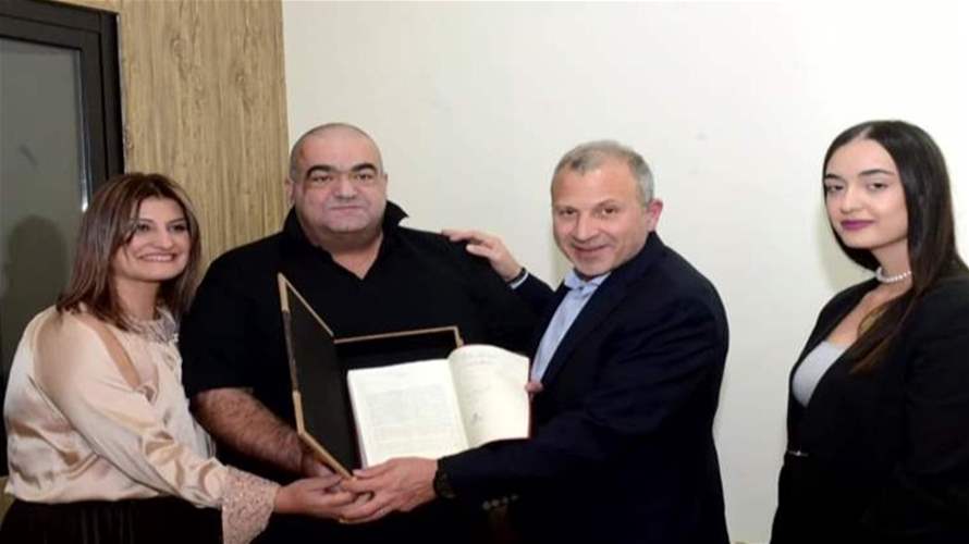 باسيل: يُطلب من الجيش الحزم علنا وغضّ النظر سرّا