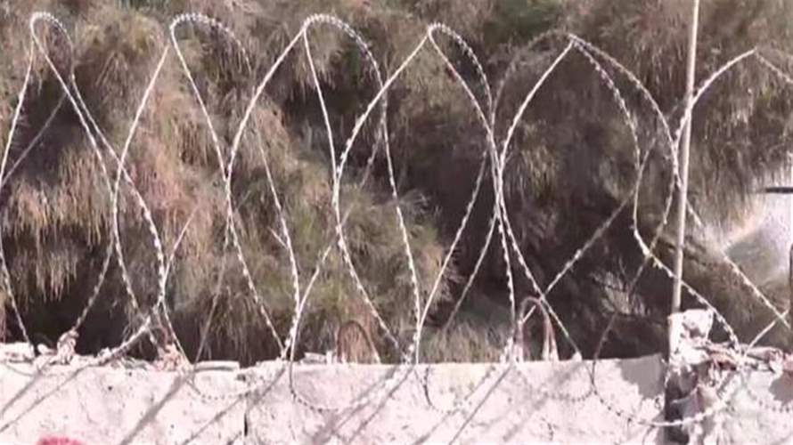 جدران الجيش في البداوي تشعل الإحتجاجات وتغير خريطة التنقل