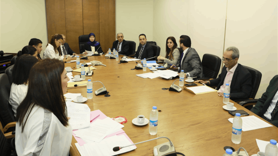 لجنة المرأة والطفل ناقشت النسخة النهائية لاقتراح قانون حماية القاصرين من الكحول ومشروبات الطاقة
