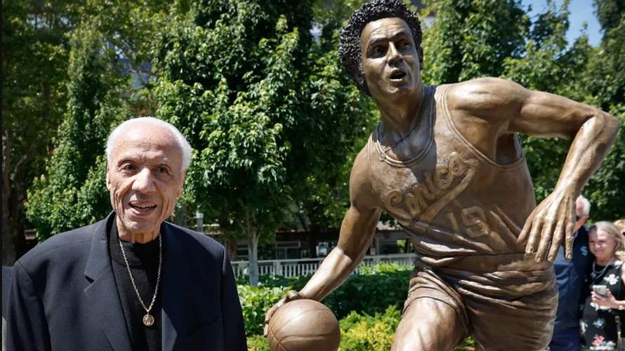 وفاة أسطورة الـ "أن بي ايه"  ليني ويلكنز عن 88 عاما