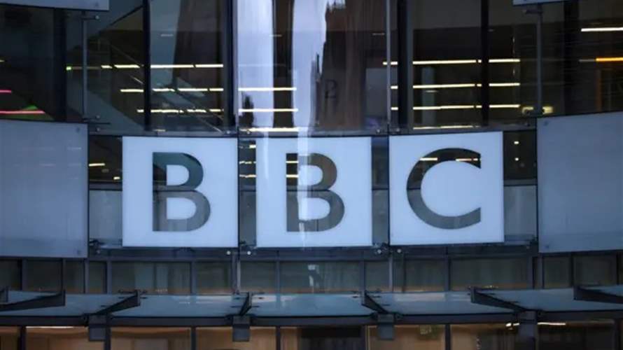 "بي بي سي" تقول إنها "ستنظر" في رسالة من ترامب تتضمّن تهديدا بمقاضاتها