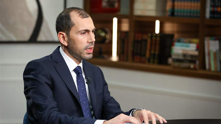 الخير لـ"حوار المرحلة": بري وعون وسلام متفقون بشأن التفاوض مع إسرائيل..وأقول للرؤساء: لا تضعوا نقطة سوداء في عهدكم بالتمديد للمجلس