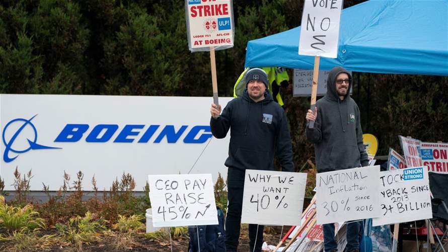 Boeing union votes to end strike, accept new contract