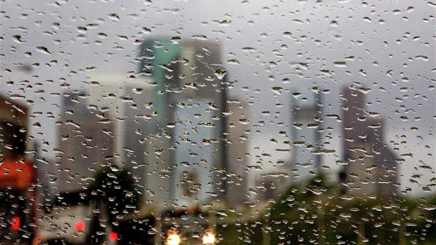 منخفض جويّ بارد يضرب لبنان بين الجمعة والسبت… مع أمطار رعدية وثلوج على الجبال 