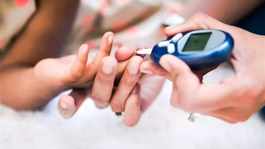 "الخطايا السبع لنمط الحياة الحديث"... عادات يومية خفية تفتح الباب للسكري وخطوات بسيطة للوقاية