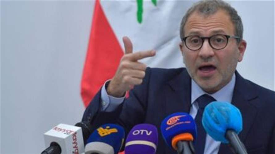 باسيل في رسالة للمنتشرين: تسجّلوا قبل انتهاء المهلة الرسمية و السلطة تتآمر على حقكم بالانتخاب لتطييره