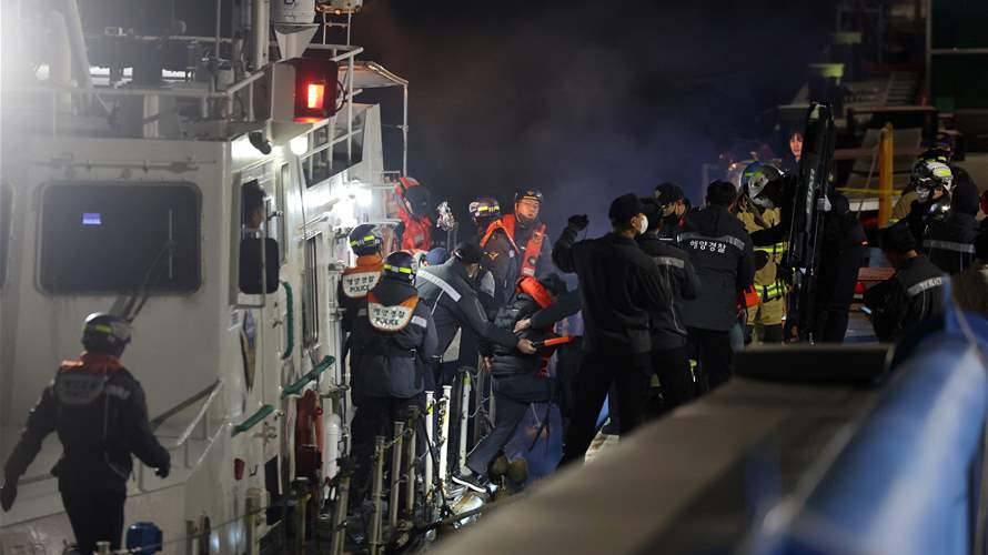 إنقاذ جميع ركاب عبّارة كورية جنوبية جنحت على جزيرة غير مأهولة