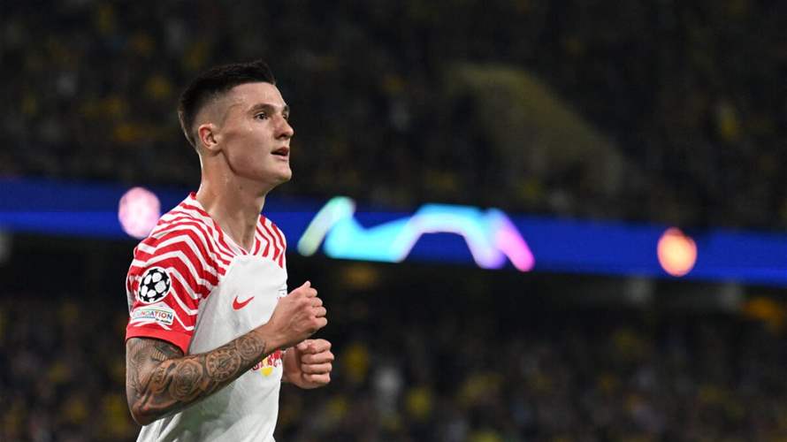 الإصابة تُغيّب شيشكو لـ"بضعة أسابيع" عن يونايتد 