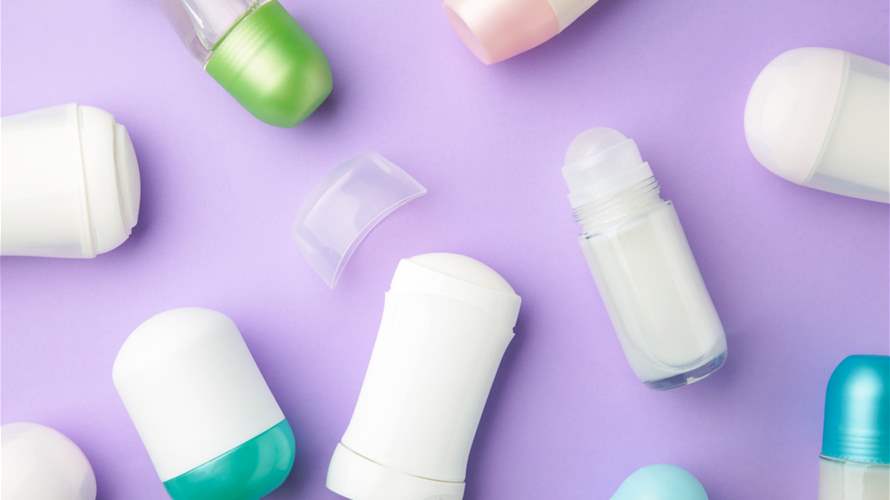 لمنع التعرق المفرط... إليكم الوقت الأنسب لاستخدام مزيل العرق!