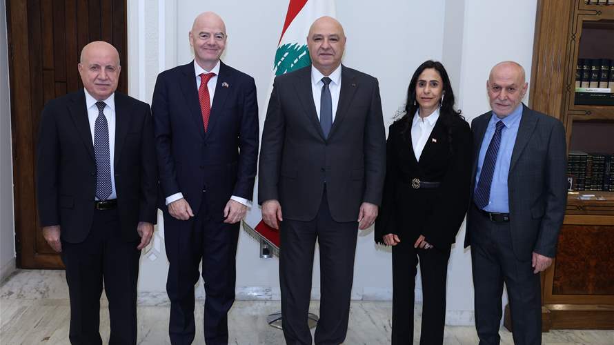 Lebanese President meets FIFA chief Gianni Infantino in Beirut