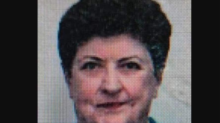 أخفى جثة والدته في المنزل وتنكّر بملابسها لثلاث سنوات… الهدف صادم وهكذا انفضحت حيلته