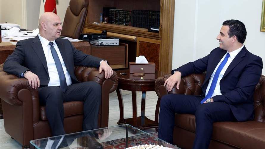 النائب إيهاب مطر أعلن من قصر بعبدا دعمه لمبادرة رئيس الجمهورية في رسالة الاستقلال: سمعت من الرئيس عون حرصا كبيرا على صوت المغترب اللبناني وحقه في التصويت