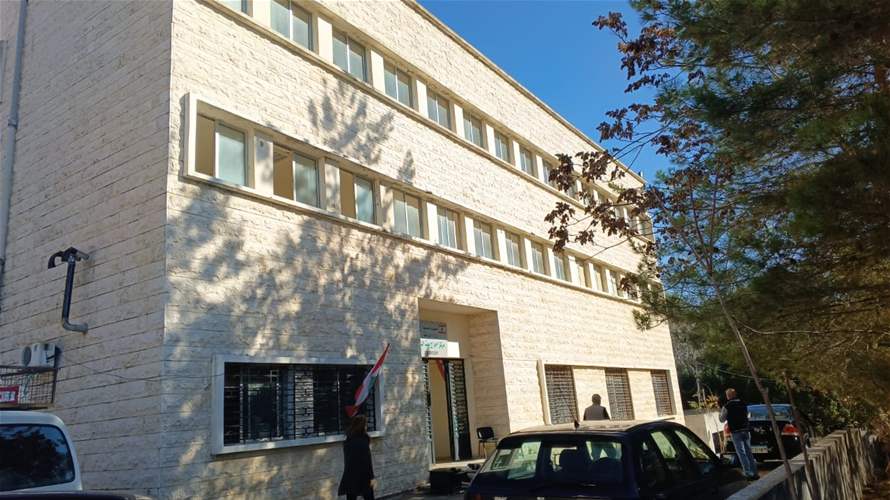 النائب فريد البستاني يعلن قرب افتتاح مركز للدوائر العقارية في دير القمر 