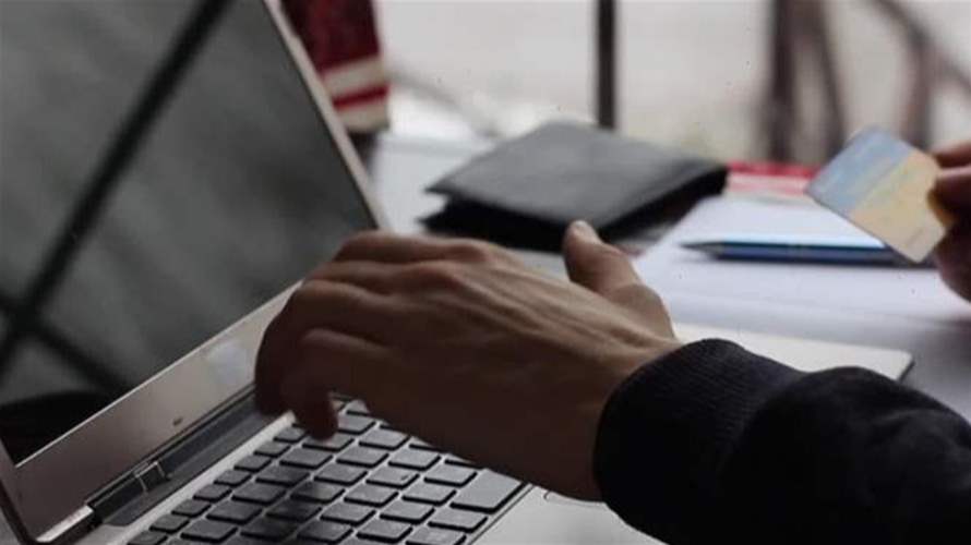 السحوبات المصرفية الشهرية الى ارتفاع