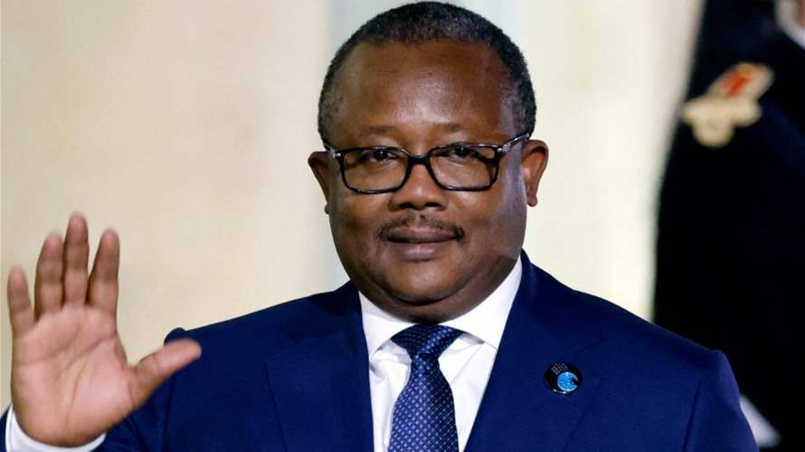 خارجية السنغال: رئيس غينيا بيساو المخلوع يصل إلى البلاد