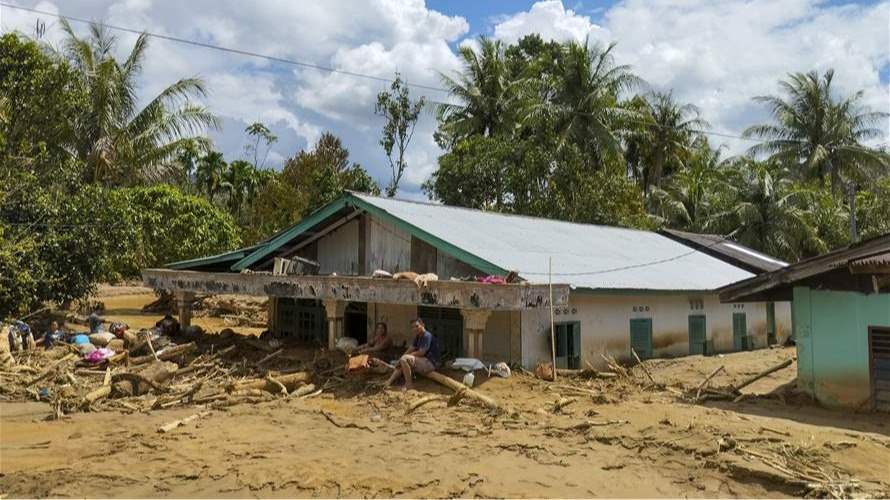 ارتفاع عدد قتلى الفيضانات في إندونيسيا إلى 631