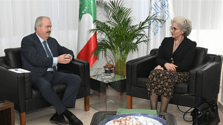 اجتماع في وزارة المالية بحث في مطالب اساتذة التعليم الثانوي والمهني والاساسي.. جابر: نعمل على تأمين تقديمات أكبر 