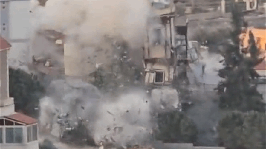 Israeli airstrikes target Mjadel and Baraachit in South Lebanon