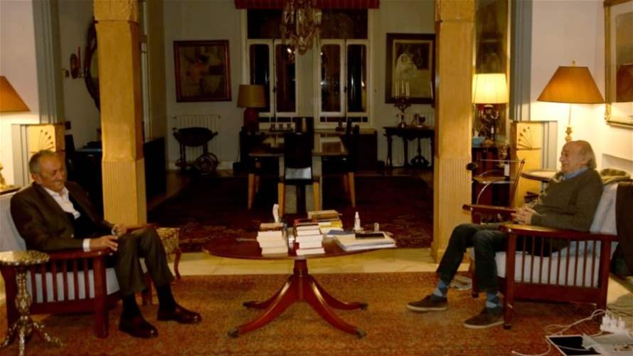 جنبلاط يستقبل سيمون كرم