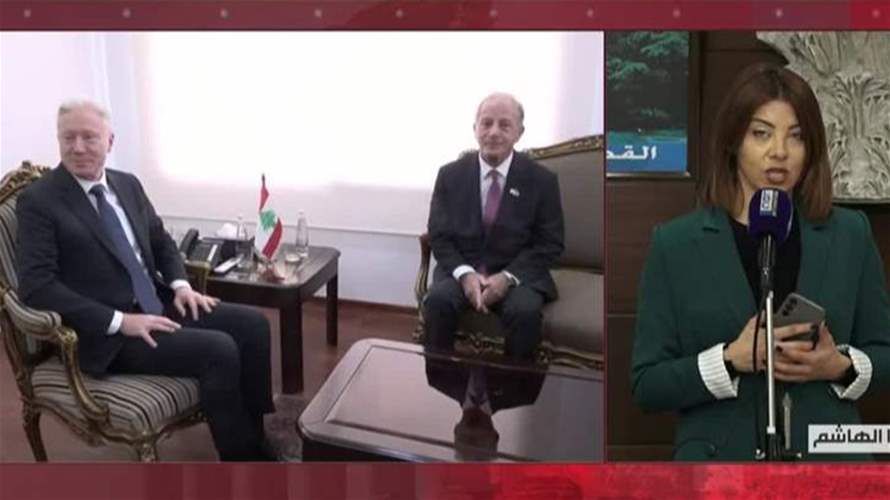 اللقاءات السياسية إثر زيارة لودريان...