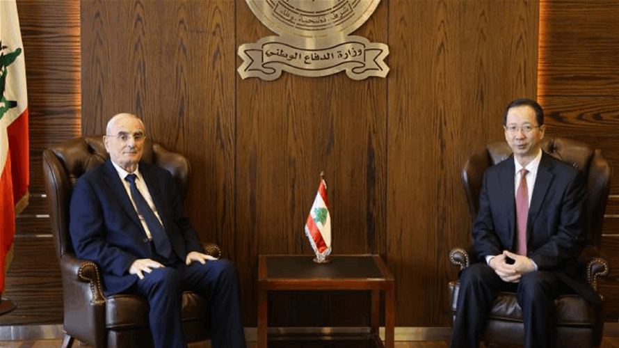 وزير الدفاع بحث مع سفيري الصين وروسيا في تطوير التعاون