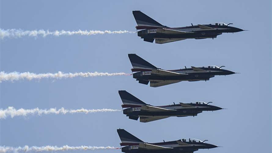 كوريا الجنوبية تقول إن طائرات روسية وصينية دخلت منطقة دفاعها الجوي 