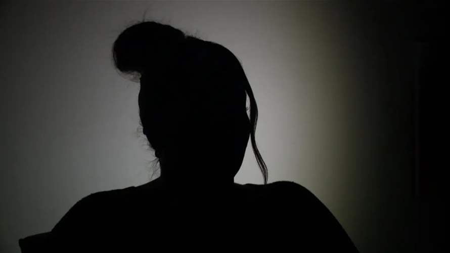 جرّاح عربي يُقدم على فعل صادم... أنهى حمل حبيبته أثناء نومها بهذه الطريقة!