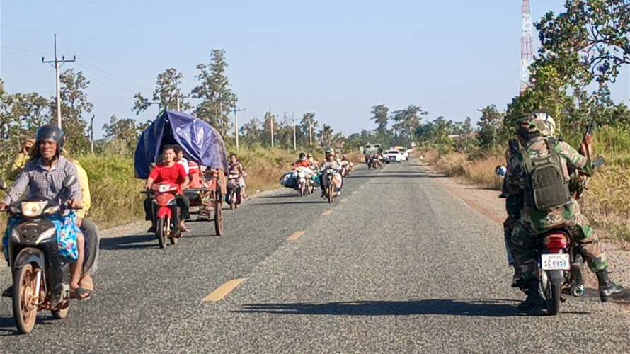 أكثر من مئة ألف كمبودي أُجلوا من مناطق حدودية مع تايلاند خلال الاشتباكات