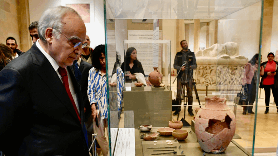 وزير الثقافة من المتحف الوطنيّ افتتح معرض Riesn from Ruins للاثار المكتشفة 