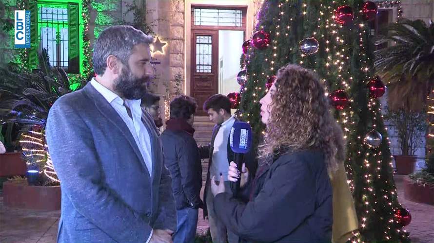 الأجواء من طرابلس: شجرة مُضاءة ورسالة فرح