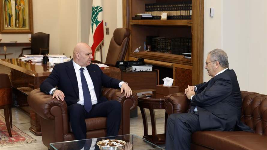 نائب رئيس مجلس الوزراء طارق متري أطلع رئيس الجمهورية على مسار الإتصالات اللبنانية-السورية مع التأكيد على ضرورة تعزيزها