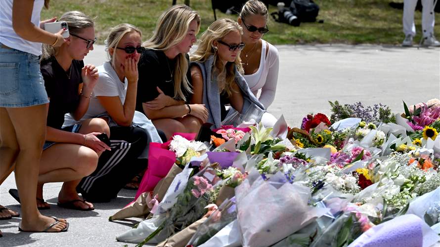 Australia to toughen gun laws as it mourns deadly Bondi attack