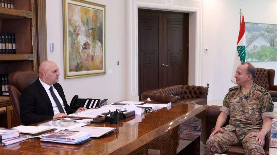 President Aoun reviews army operations in south Lebanon ahead of Paris meeting