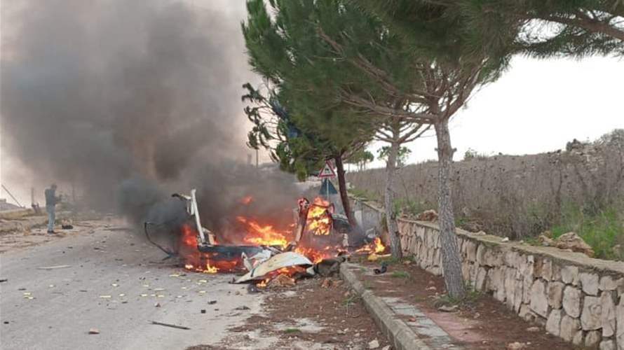 Israel strikes vehicle between Markaba and Odaisseh in South Lebanon