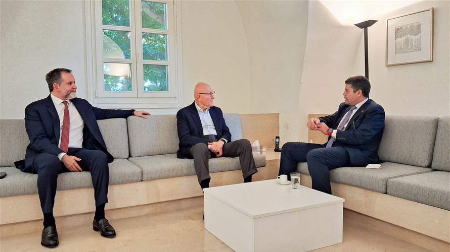 النفّي زار الرئيس تمام سلام 