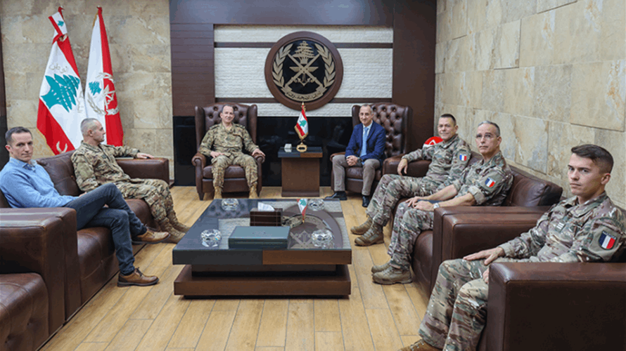 قائد الجيش استقبل نائب رئيس أركان القوات البرية الفرنسية