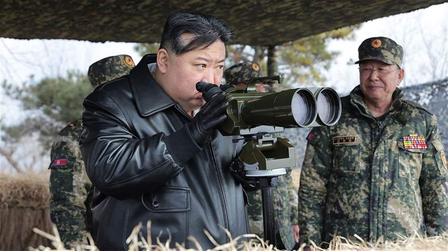 زعيم كوريا الشمالية يشهد تدريبات على إطلاق صواريخ كروز