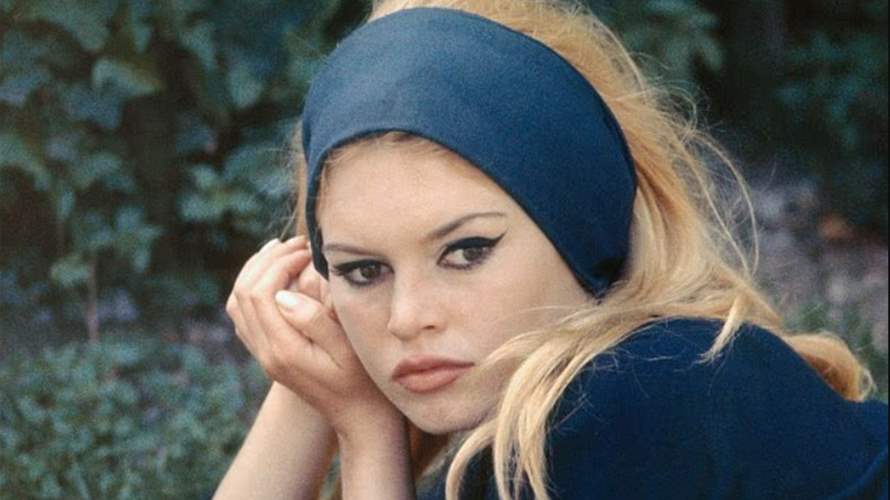 لماذا اعتُبرت بريجيت باردو أيقونة جمال ساحرة؟ العلم يكشف السّرّ