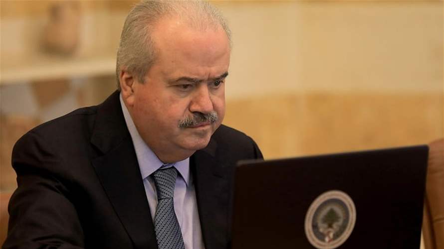 3 قرارات لوزير المالية قضت بتمديد مهل..