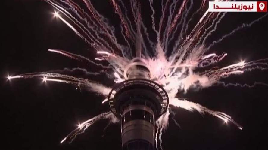 دولٌ احتفلت على طريقتها برأس السنة