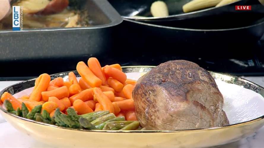 روستو اللحم مع الصلصة والخضار... إليكم خطوات التحضير مع الشيف فادي زغيب (فيديو)