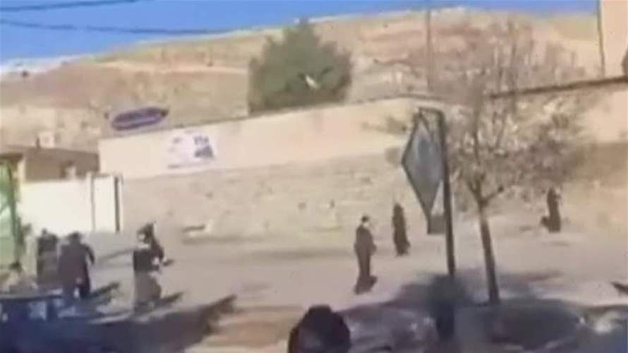 مليون تومان لاحتواء الغضب في إيران… وترامب يلوّح بالضربة