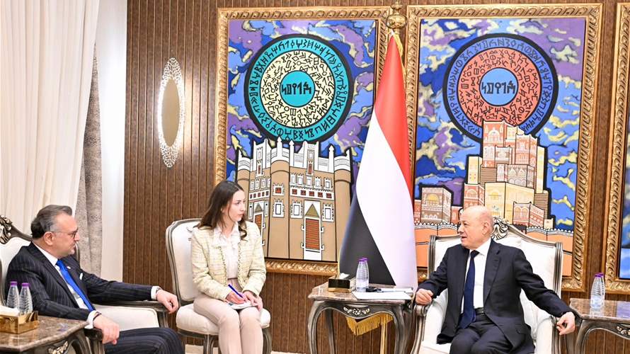 المبعوث الأميركيّ للشؤون العربية والأفريقية مسعد بولس التقى الرئيس اليمنيّ في إطار تكثيف واشنطن لانخراطها في التطورات الجارية في البلاد