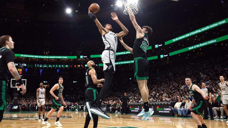 أن بي أيه: ويمبانياما يُسقط سلتيكس وكليبرز يعود من بعيد أمام بيستونز