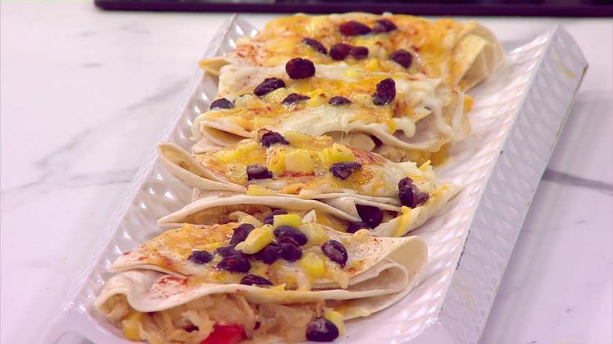 أطباق مختلفة وشهية باستخدام فاهيتا الدجاج... مائدة مميزة على طريقة الشيف فادي زغيب (فيديو)