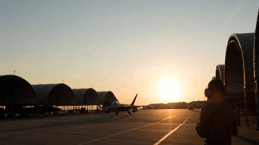 Diplomats tell Reuters: Personnel advised to leave US base in Al Udeid, Qatar